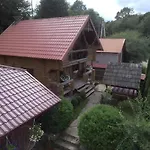 затишний будиночок *
