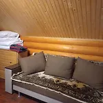 затишний будиночок Bukovets
