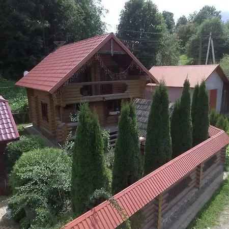 затишний будиночок Holiday home Bukovets